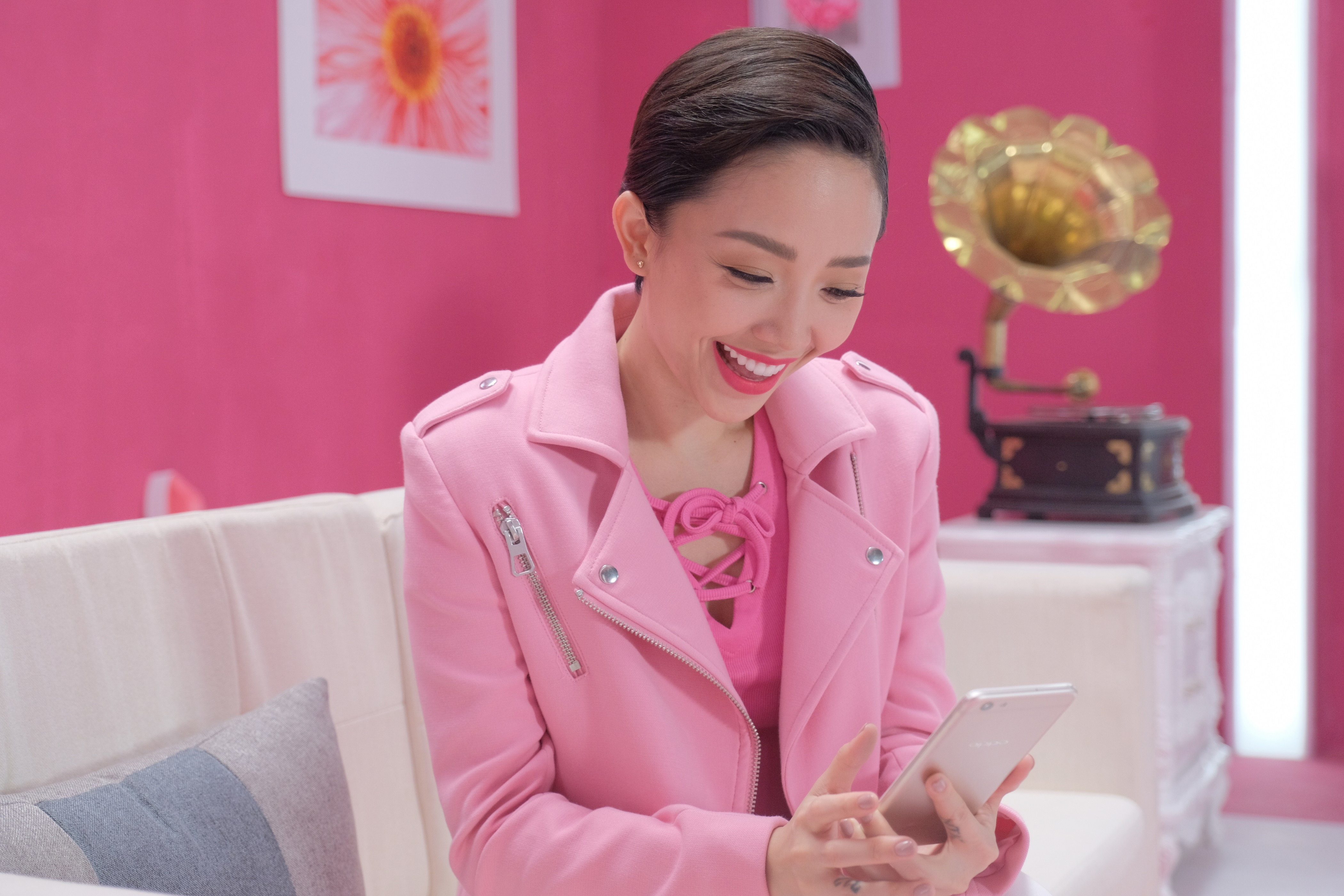 Meo san hang giam gia cuoi nam hinh anh