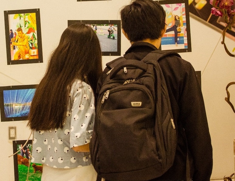 Chia se khoanh khac dang nho cung cuoc thi anh Crescent Moments hinh anh