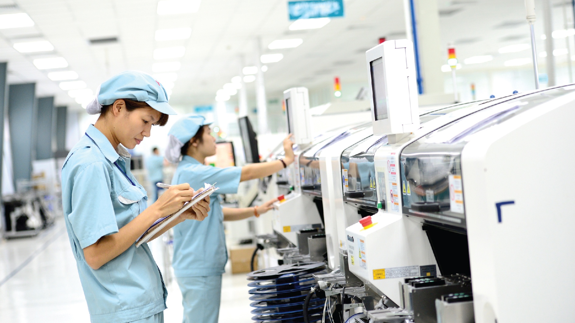 Viettel duoc dinh gia hon 2,5 ty USD hinh anh