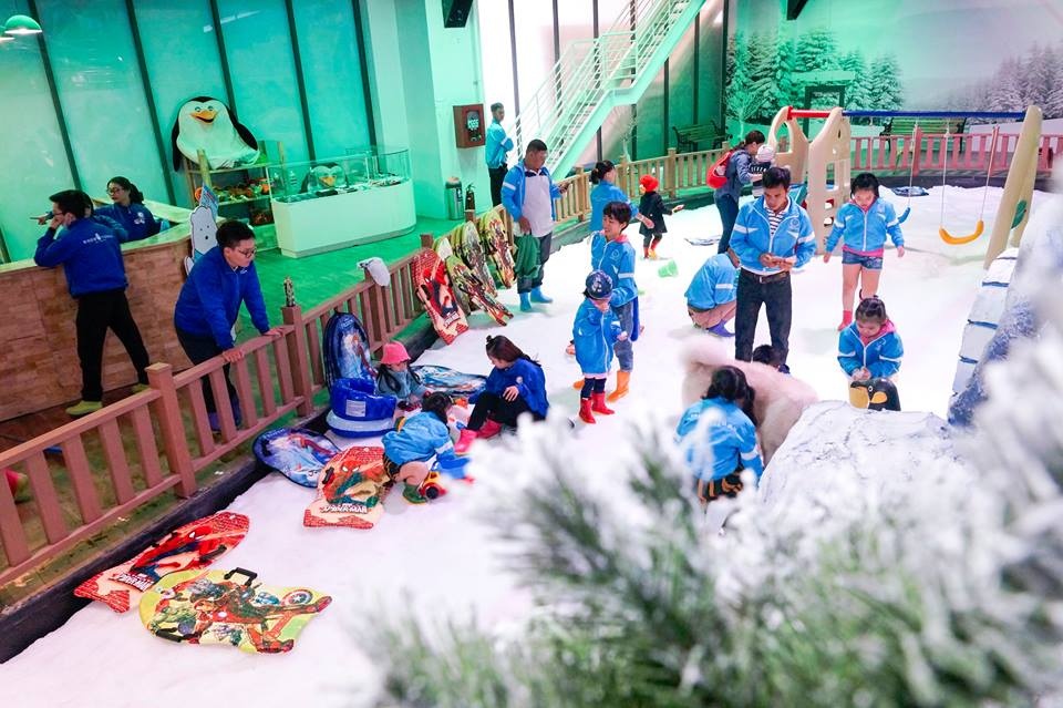 lang tuyet Snow Town anh 8