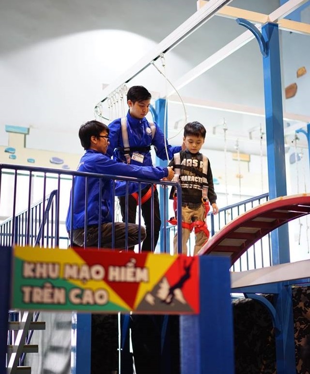 lang tuyet Snow Town anh 9