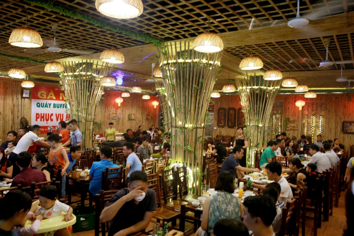 Nha hang am thuc Ga Ngon anh 4