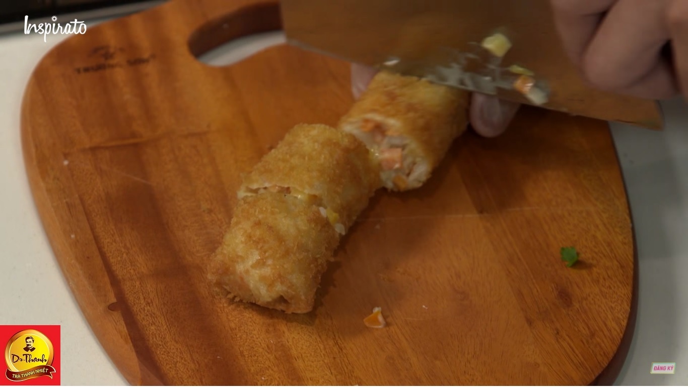 chả giò cá hồi cam thảo ảnh 4 cha gio ca hoi cam thao anh 4