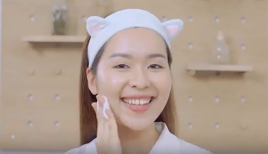 3 meo duong am da voi lotion hinh anh