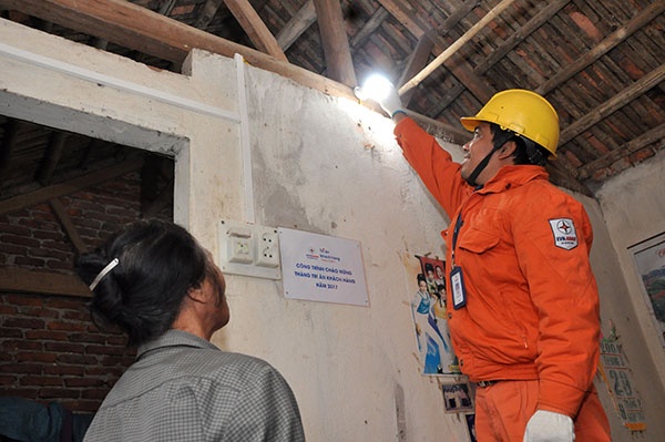 EVN HANOI ảnh 2 EVN HANOI anh 2