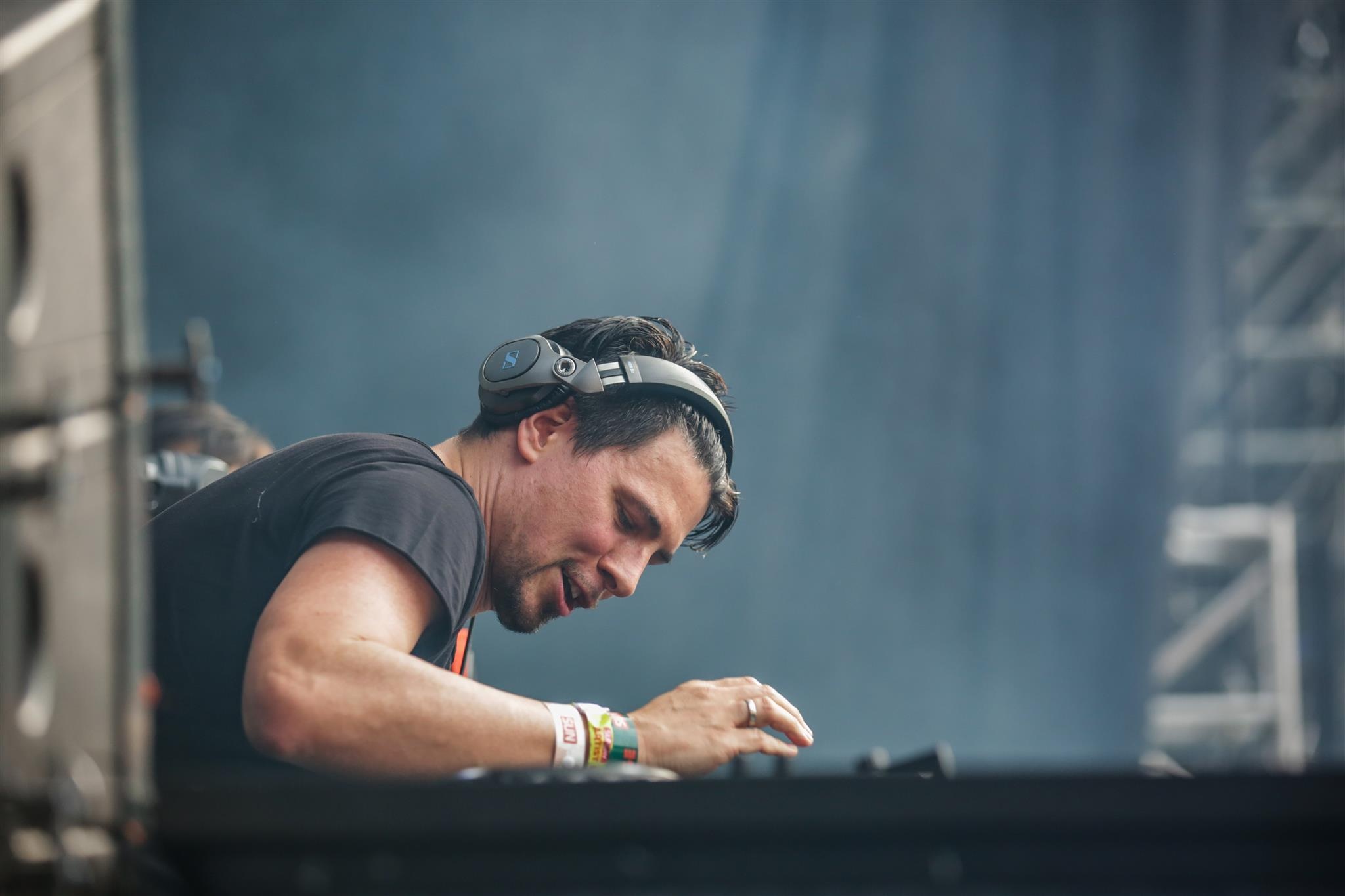 The Arena First Christmas anh 3