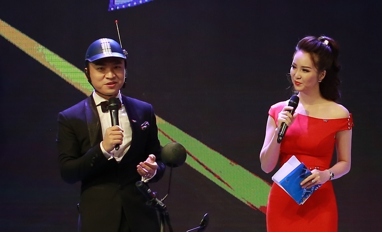 Mu bao hiem thong minh hoat dong nhu the nao? hinh anh