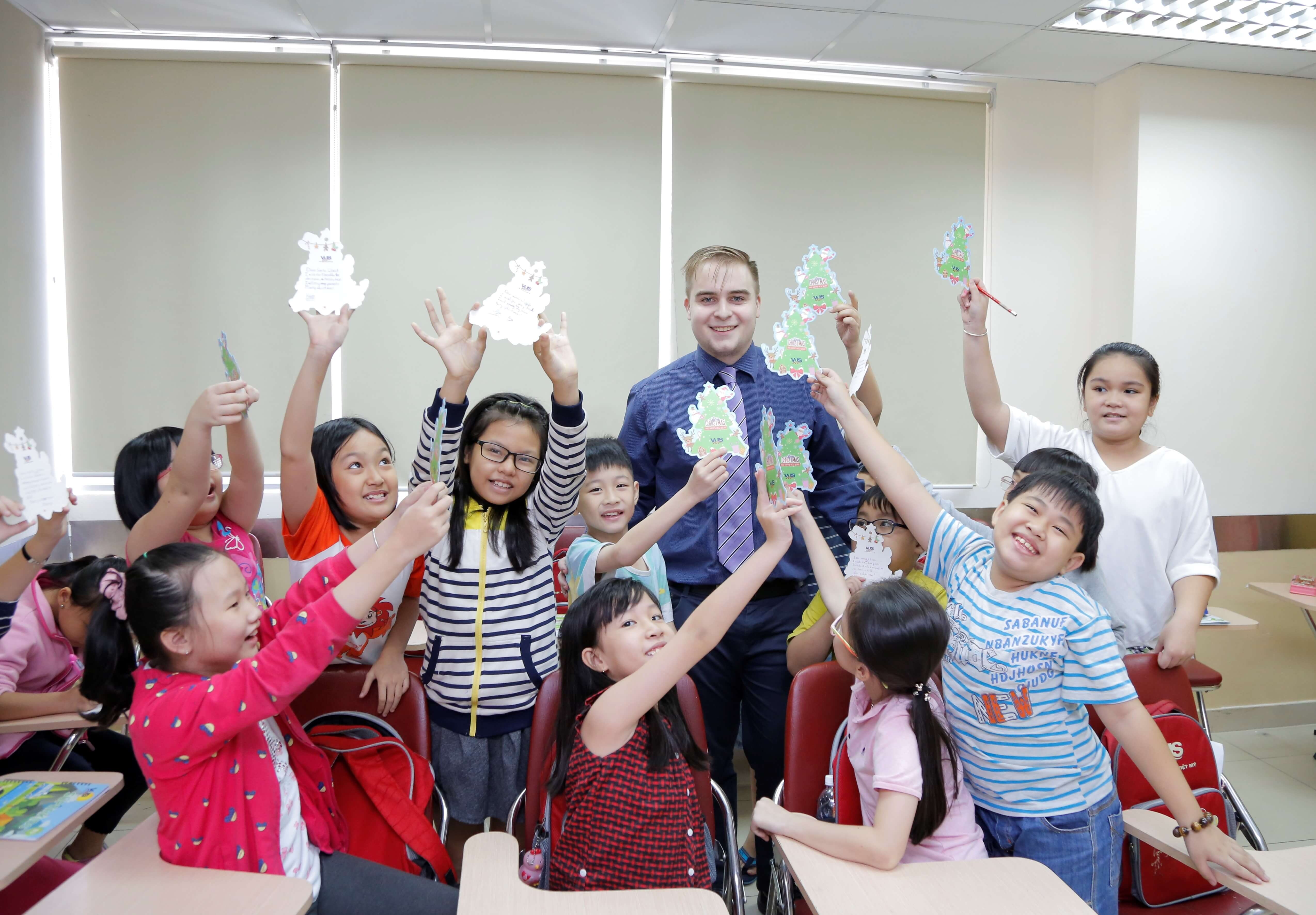 Anh văn Hội Việt Mỹ VUS  ảnh 2 Anh van Hoi Viet My VUS anh 2