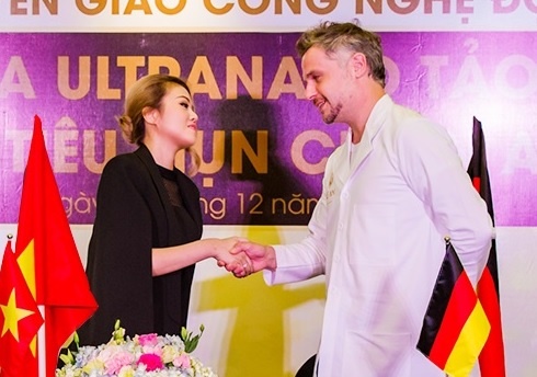 Phuong phap tai tao da bang Ultranano tao song co mat tai Viet Nam hinh anh