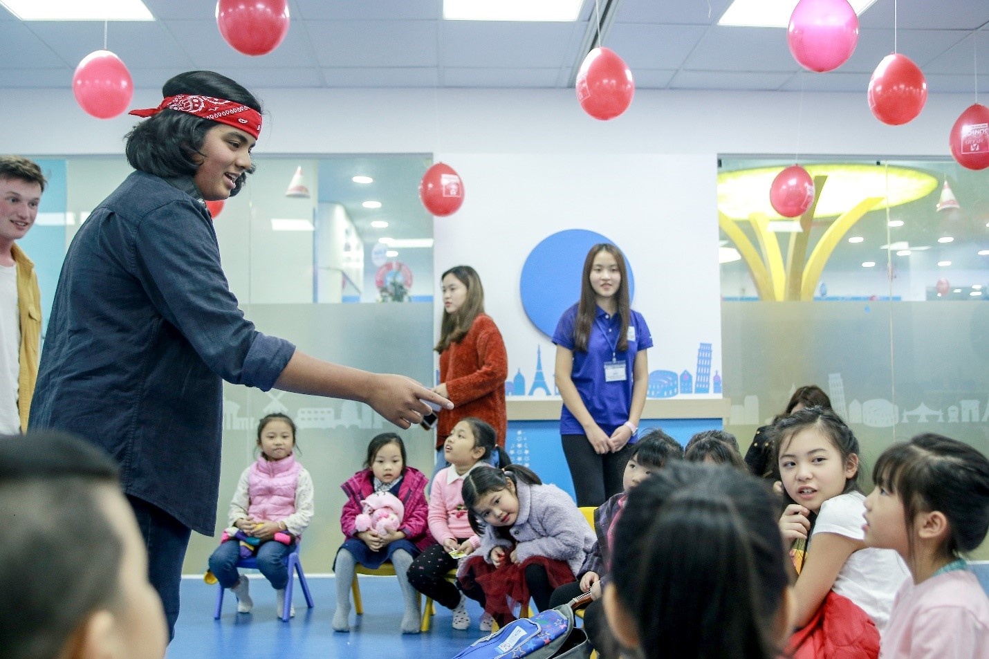 Trung tam Apollo English anh 3