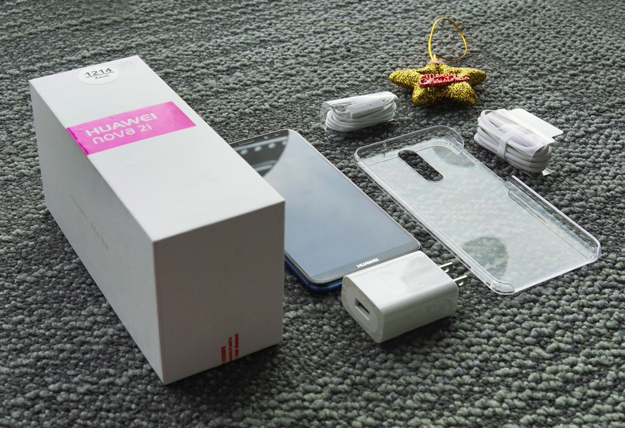 Huawei nova 2i phien ban mau xanh anh 2