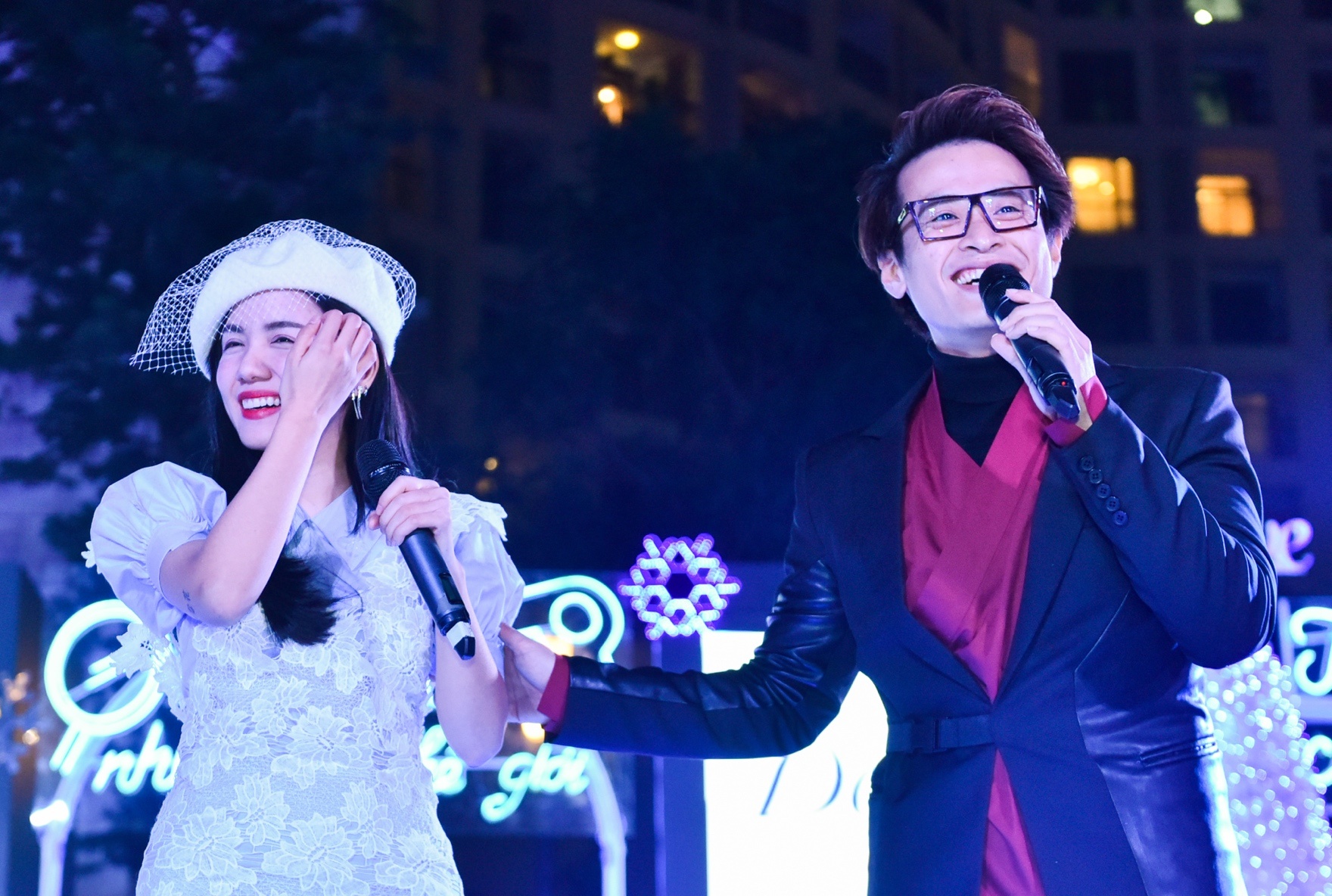 Dove City of lights anh 2