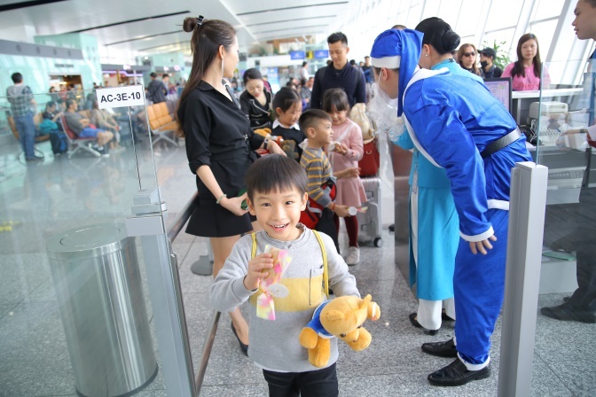 Vietnam Airlines anh 10