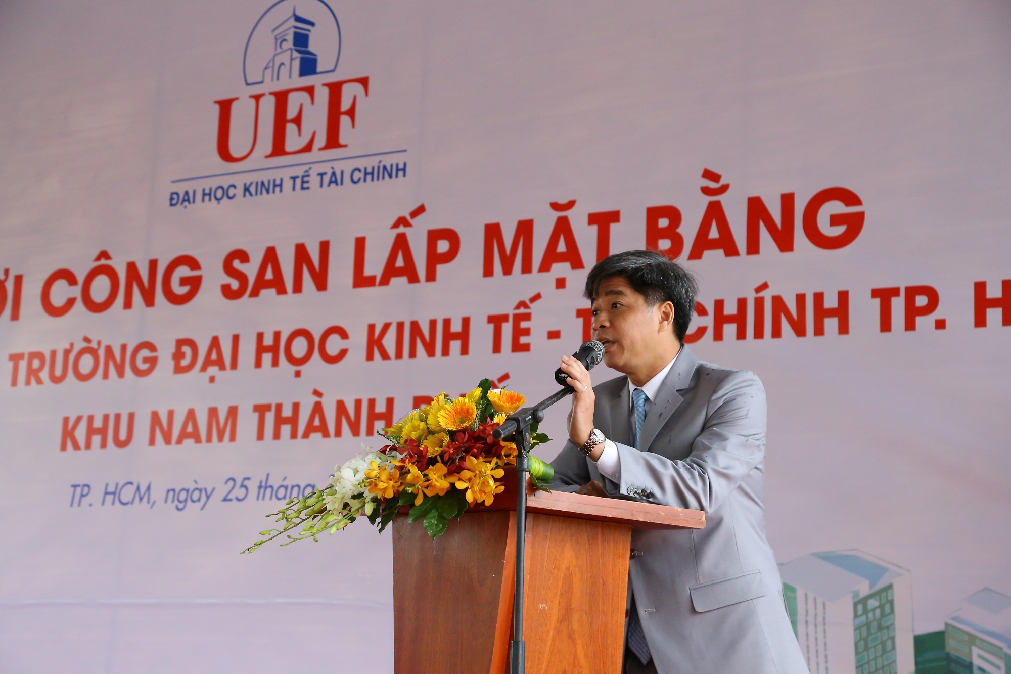 UEF anh 1