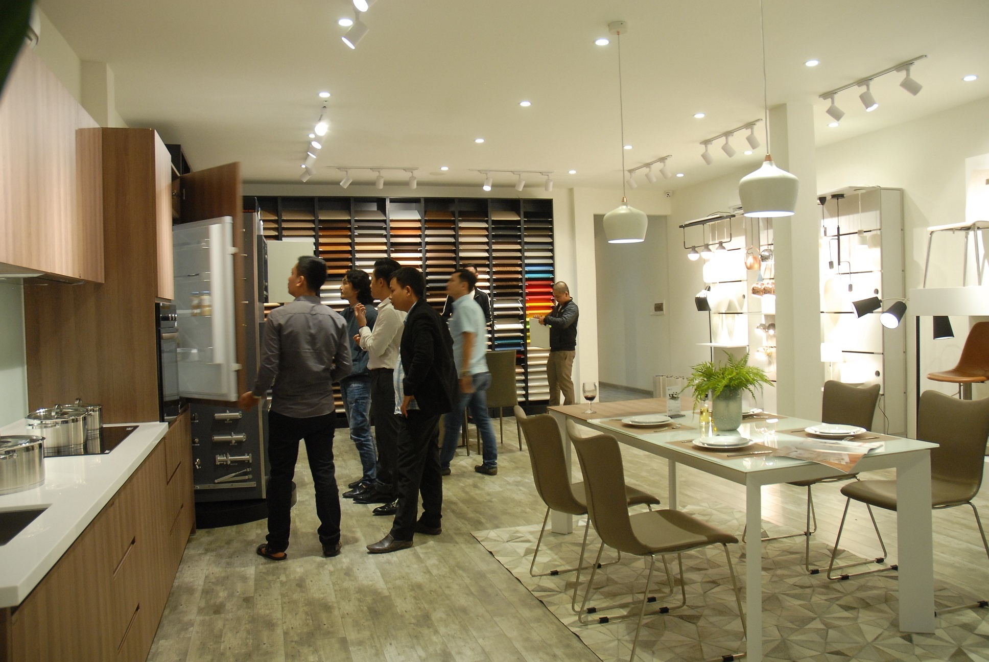 Gỗ An Cường ảnh 3 Go An Cuong anh 3