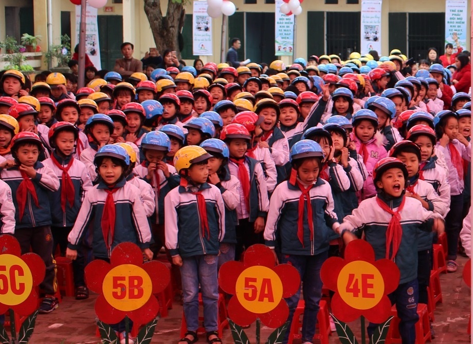 Honda Viet Nam day manh giao duc ATGT cho hoc sinh hinh anh