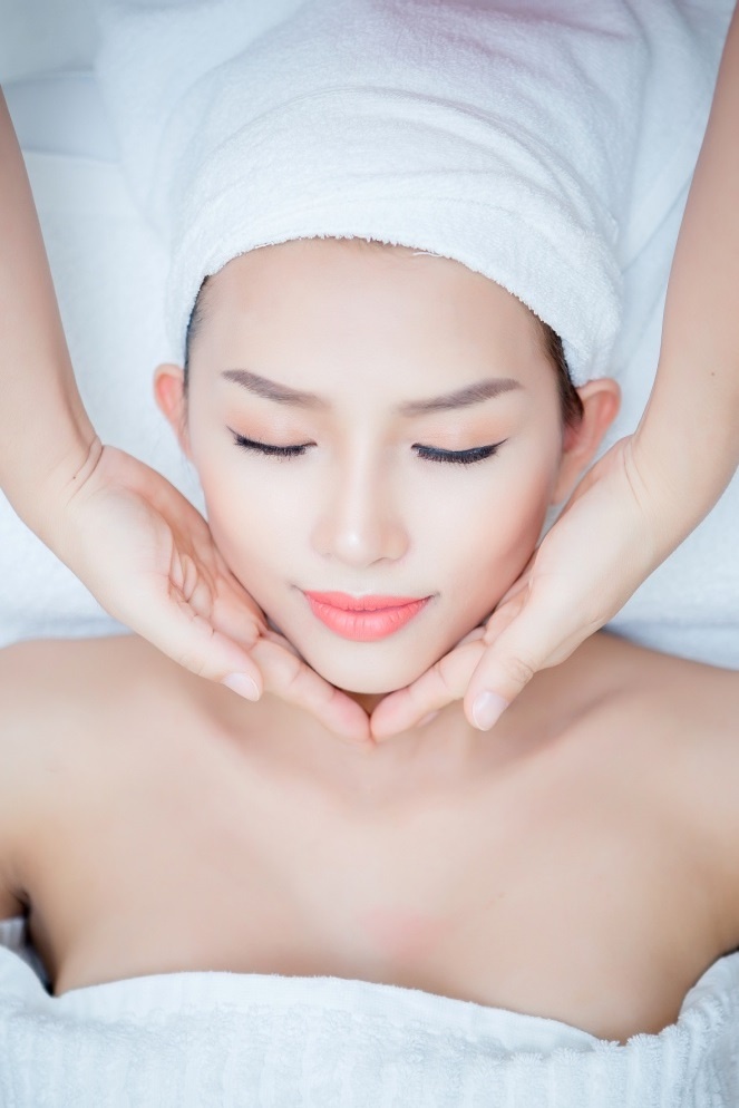 Trung tam tham my Xuan Hung anh 1