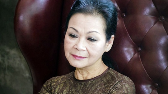 Danh ca Khanh Ly lan dau hat nhac Phu Quang trong liveshow rieng hinh anh