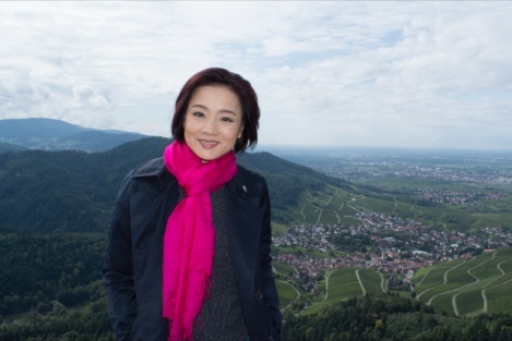 Công ty NSƯT Mỹ Duyên & Bạn ảnh 2 Cong ty NSUT My Duyen & Ban anh 2