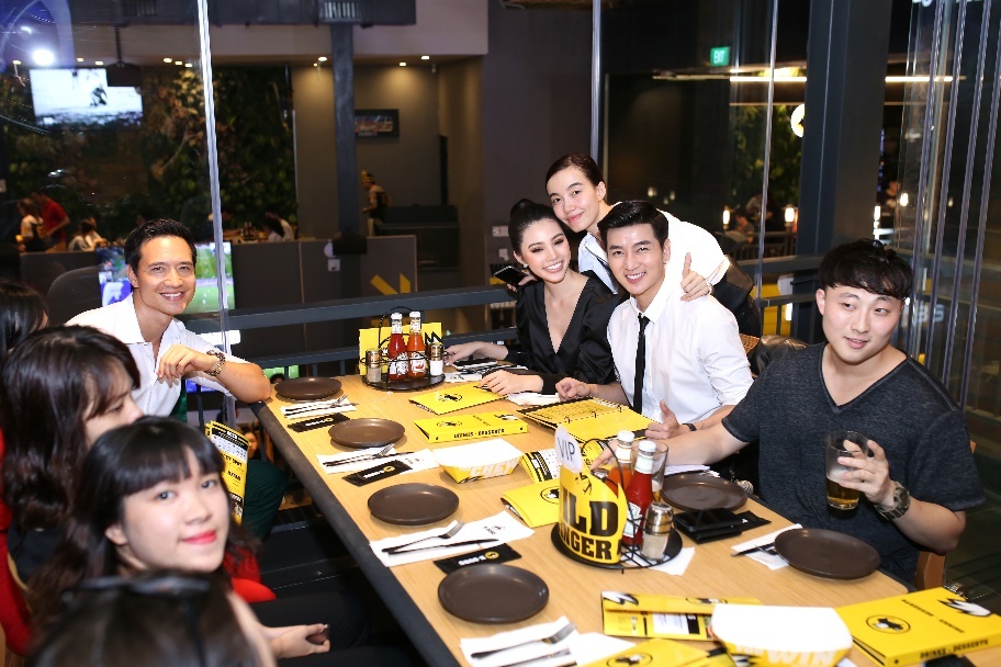 chuoi nha hang the thao B-Dubs anh 5