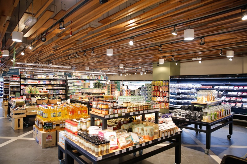 C.T Group mo sieu thi cao cap Bon Grocer va he thong ban hang online hinh anh