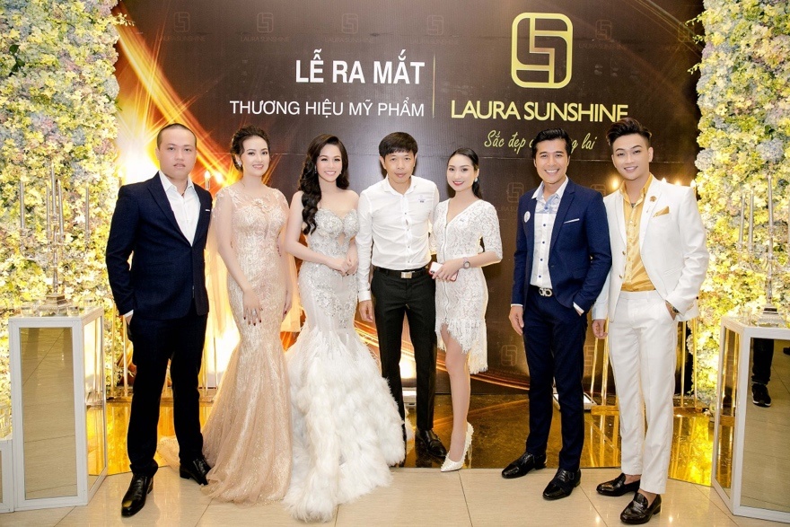 Laura Sunshine anh 4