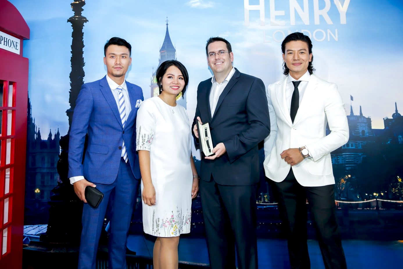 đồng hồ Henry London ảnh 1 dong ho Henry London anh 1