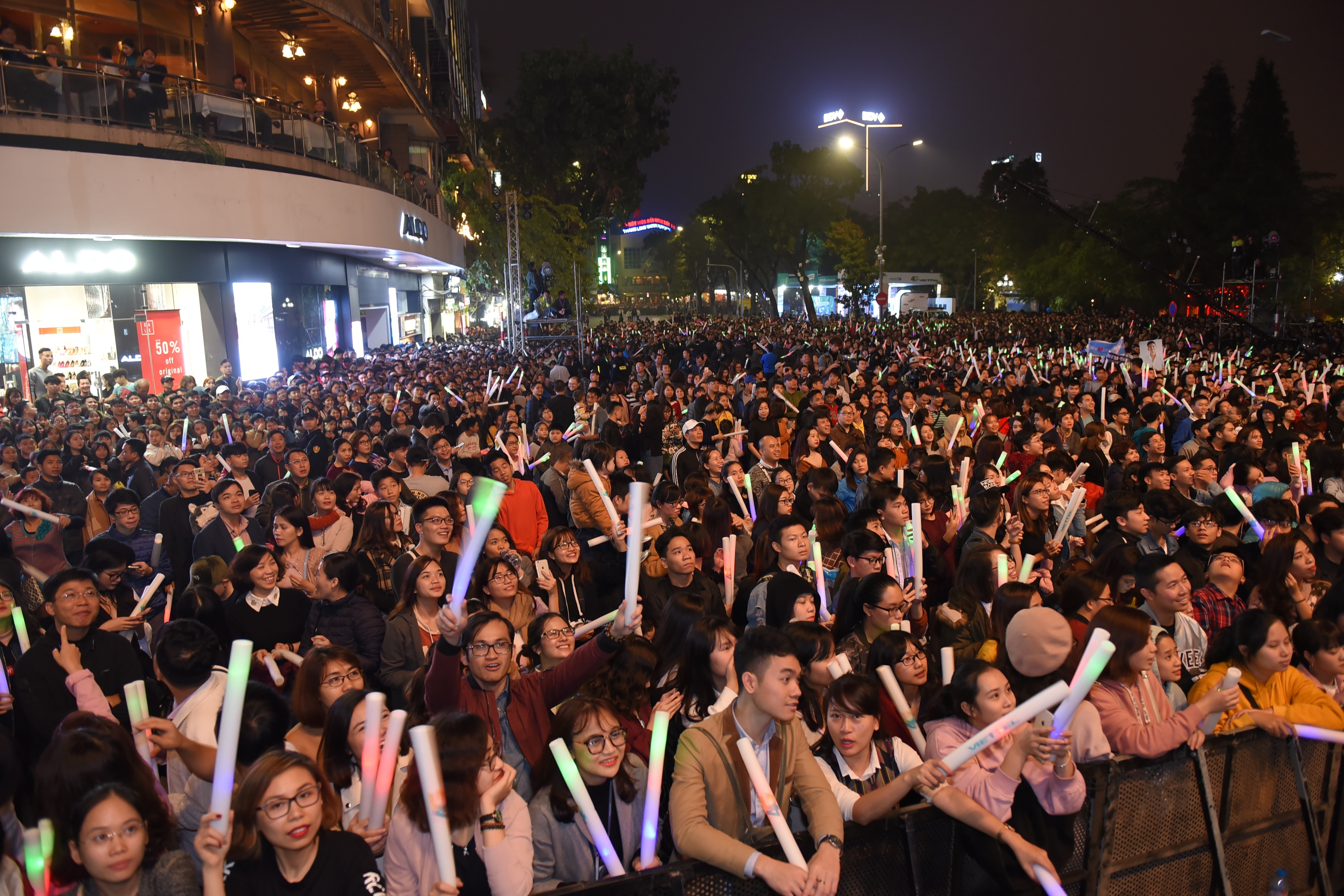 dem nhac Ket noi trieu tam hon anh 7