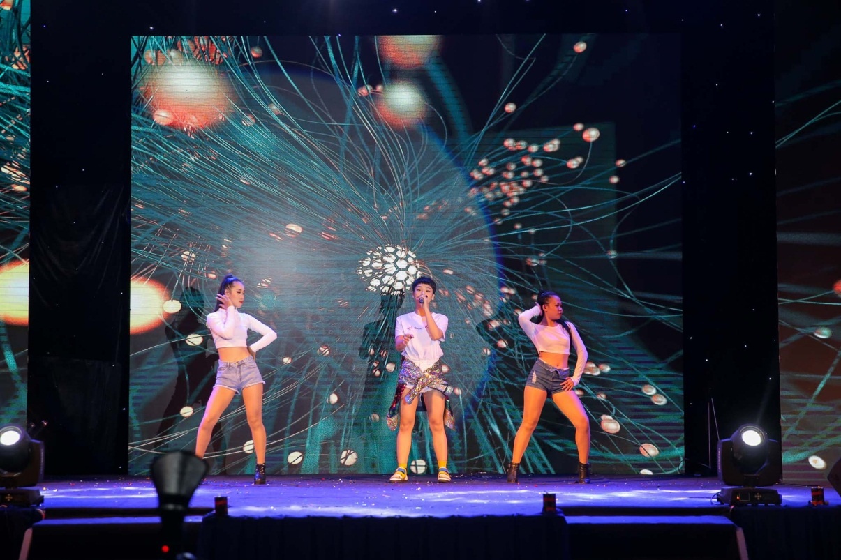 HUTECH ảnh 4 HUTECH anh 4