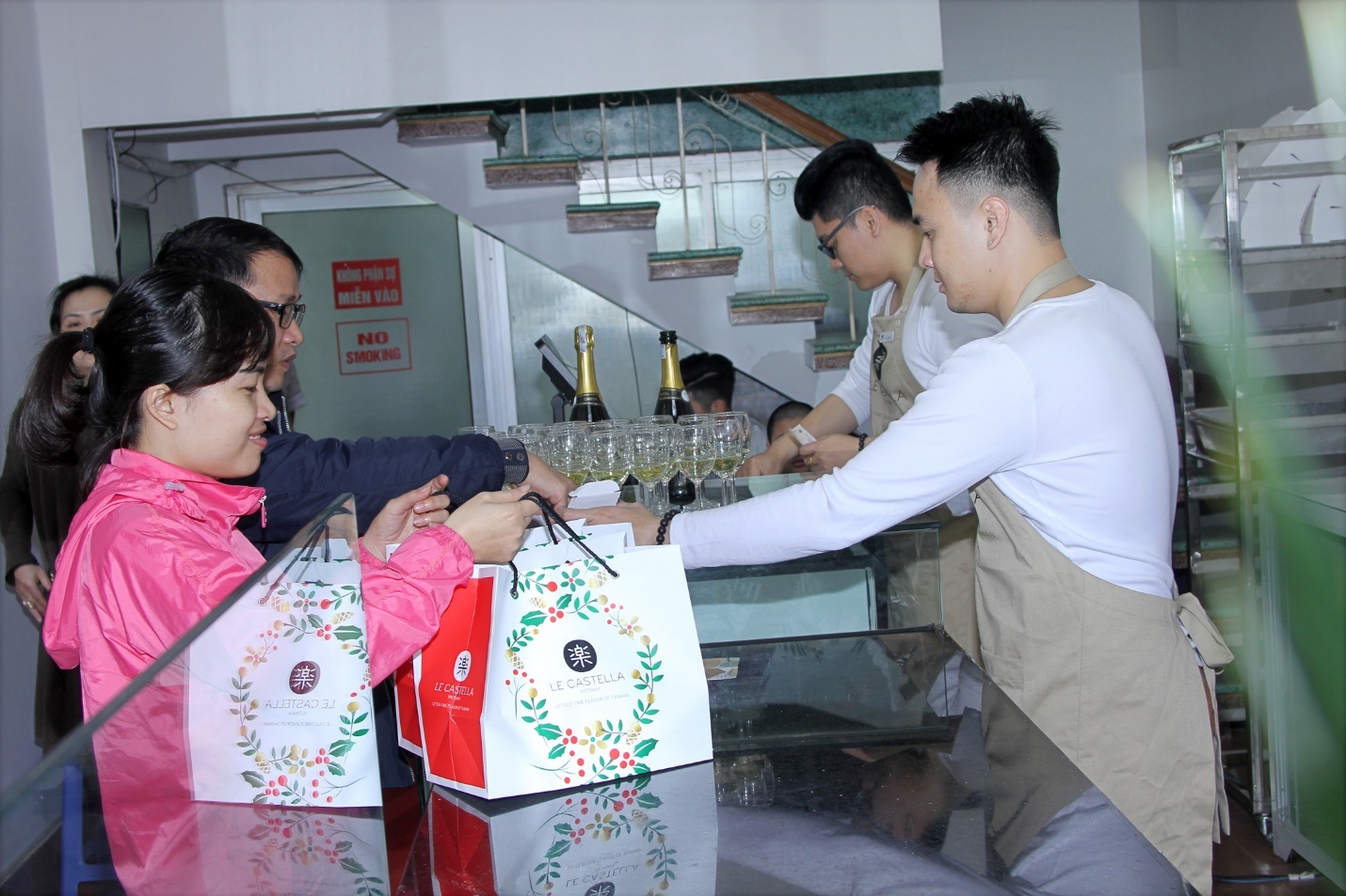 cua hang Le Castella Viet Nam anh 5