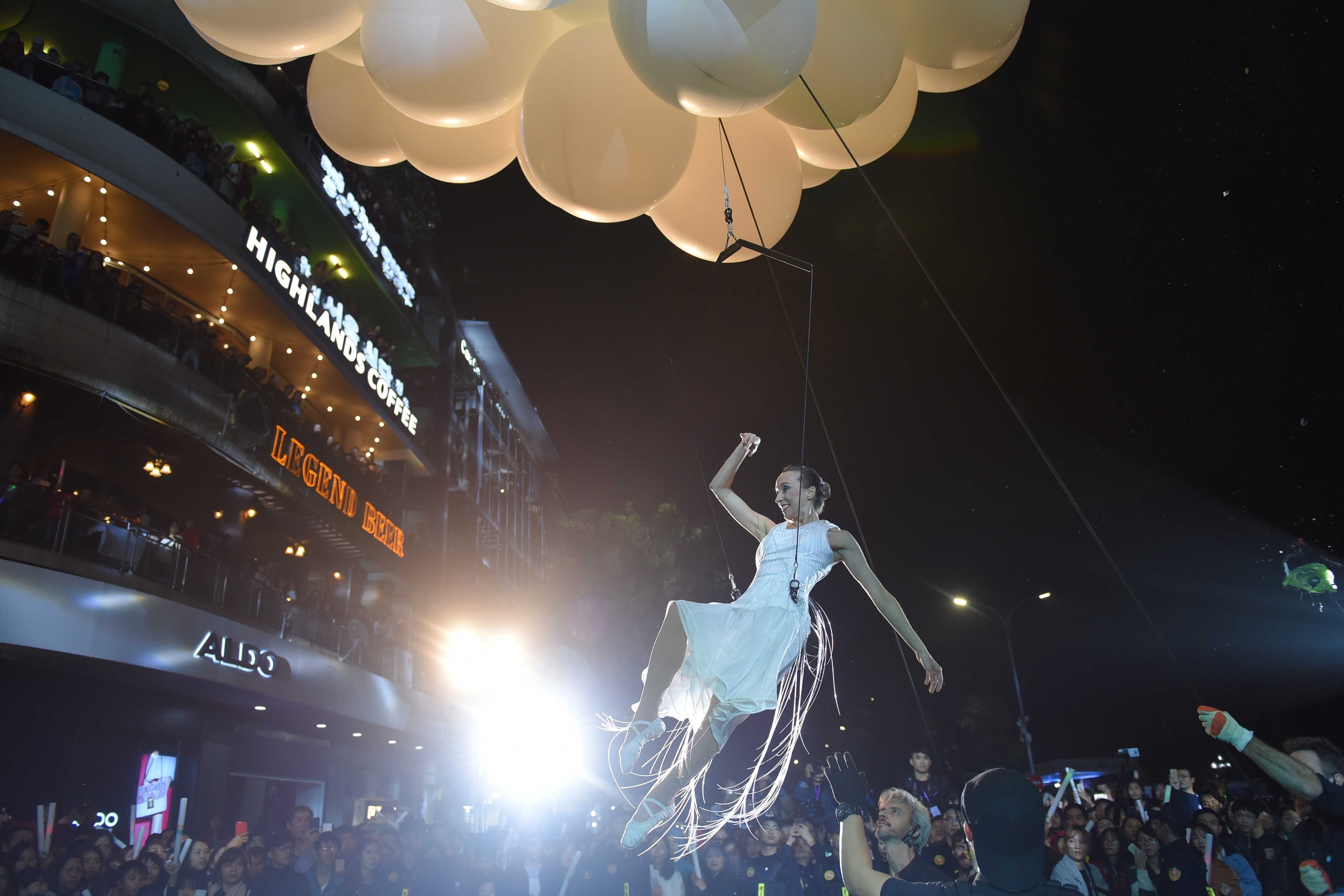 3 cong nghe dao dien Viet Tu su dung trong dan dung san khau hinh anh