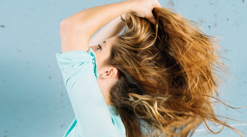 Neu thu nhieu cach ma toc van yeu, hay nho den detox hinh anh