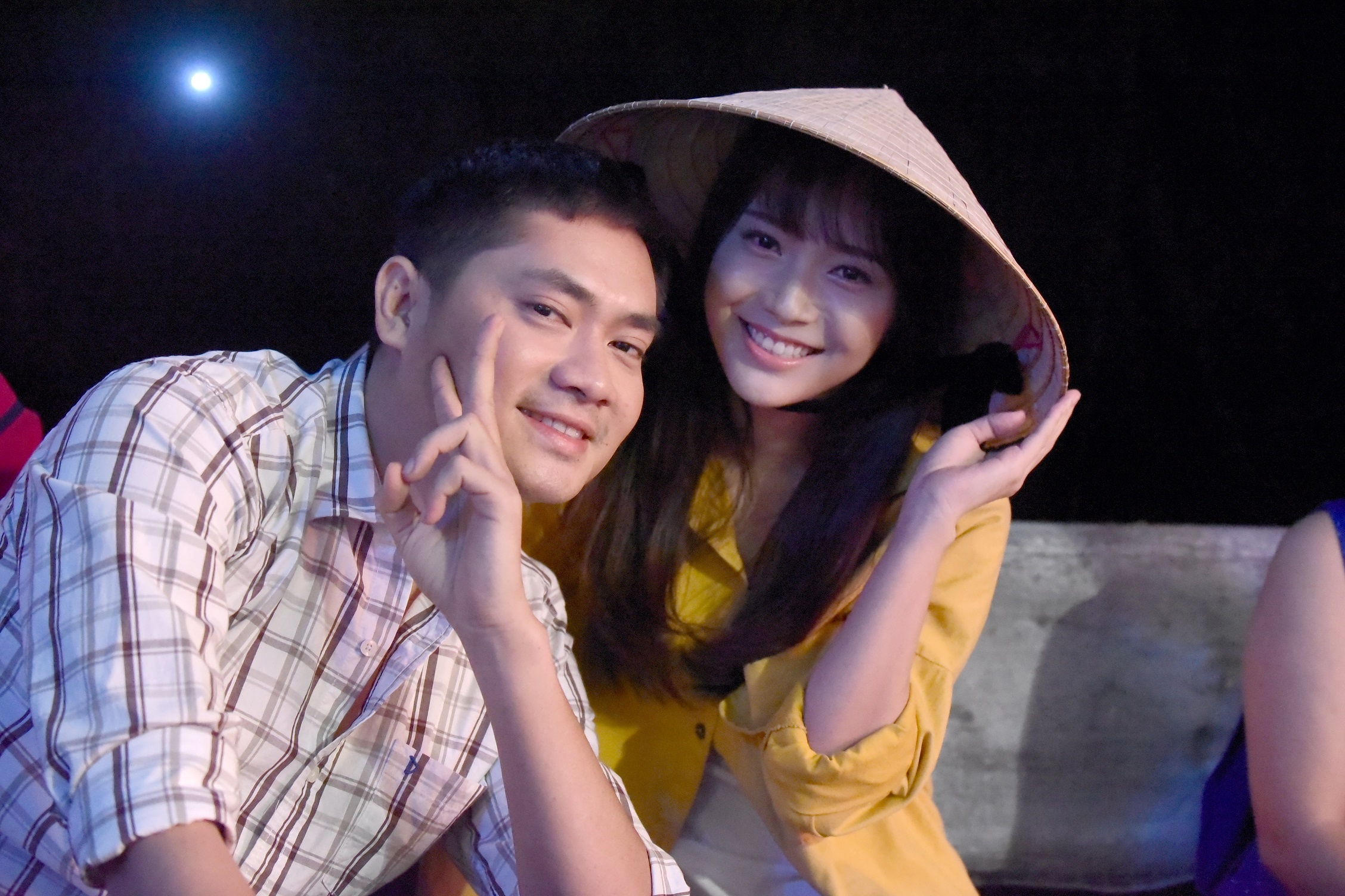 Nghe si Phi Phung hoa ba me kho tinh cua Jang Mi tai 'Cap doi vang' hinh anh