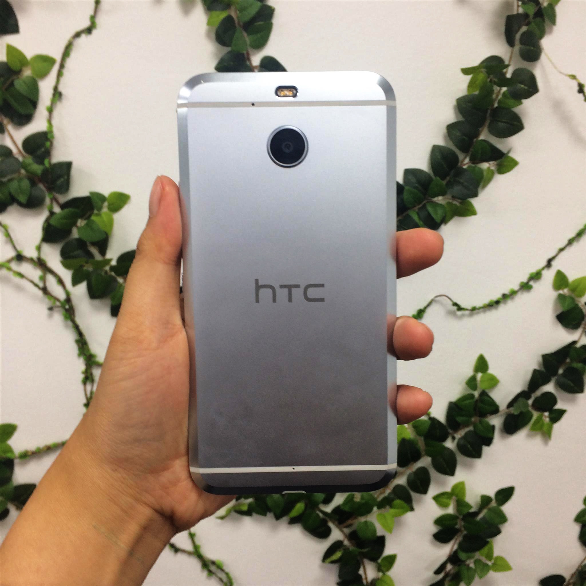 HTC ảnh 2 HTC anh 2