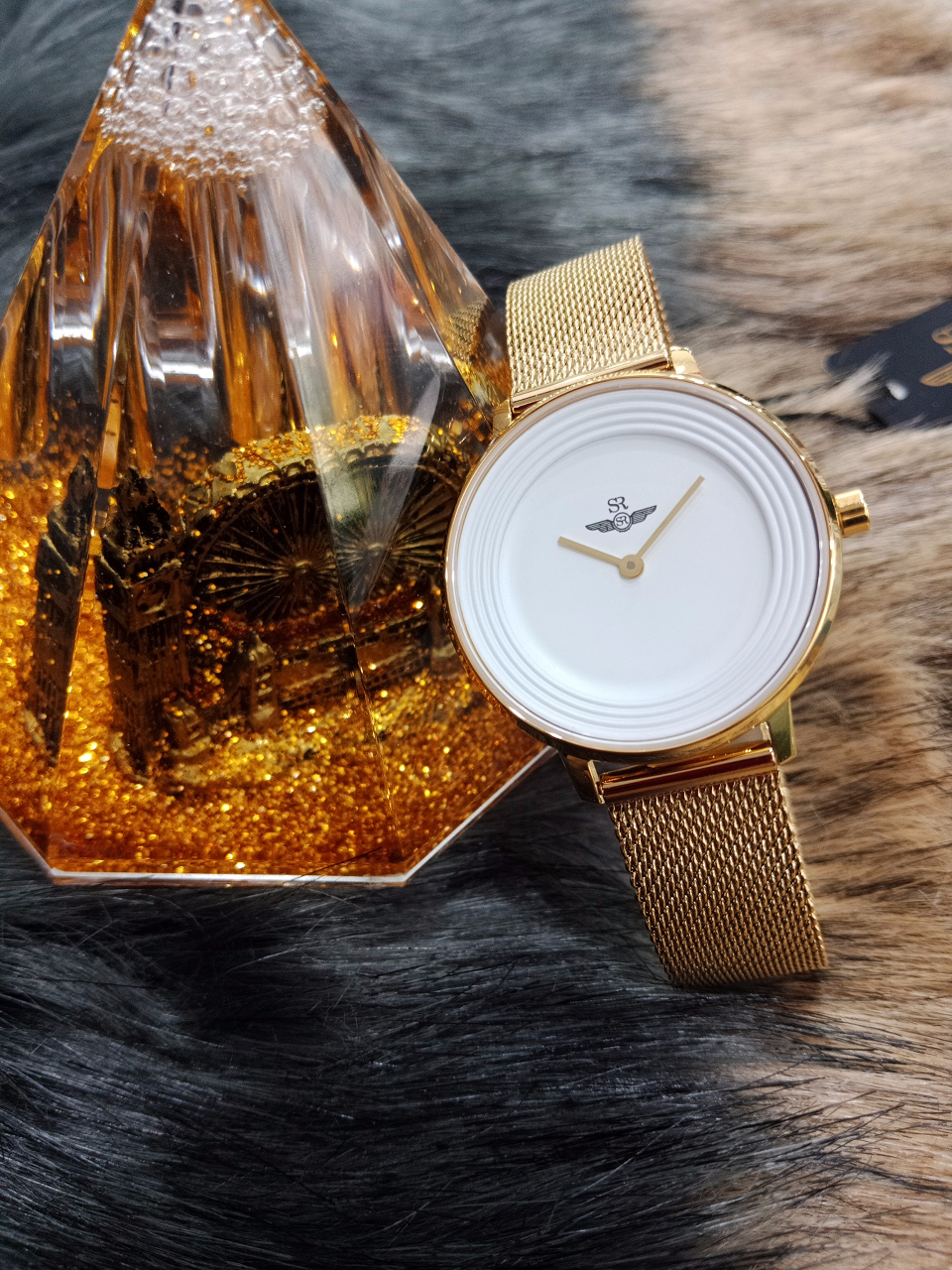 dong ho SRWATCH anh 1