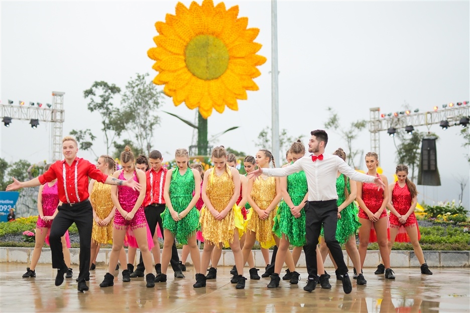 Sun World Halong Complex anh 9