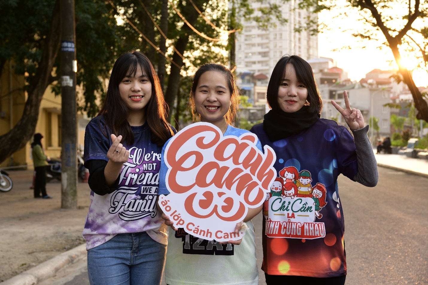 ao lop Canh Cam anh 9