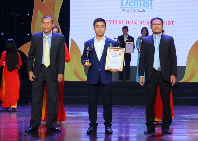 JT Dentist dat thuong hieu uy tin vi suc khoe cong dong 2018 hinh anh