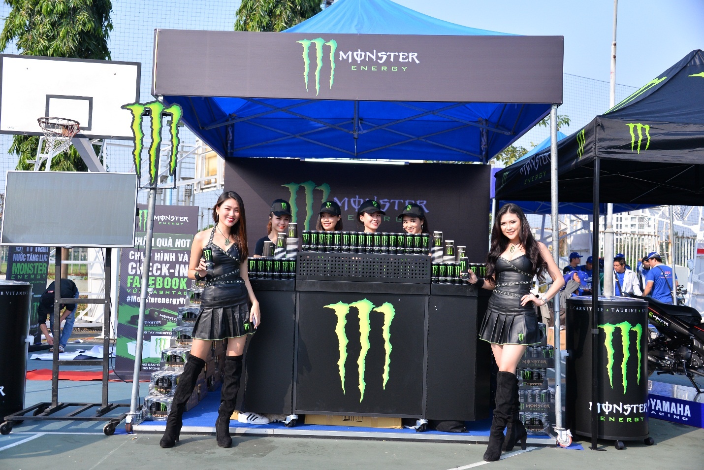 nước tăng lực Monster Energy ảnh 2 nuoc tang luc Monster Energy anh 2