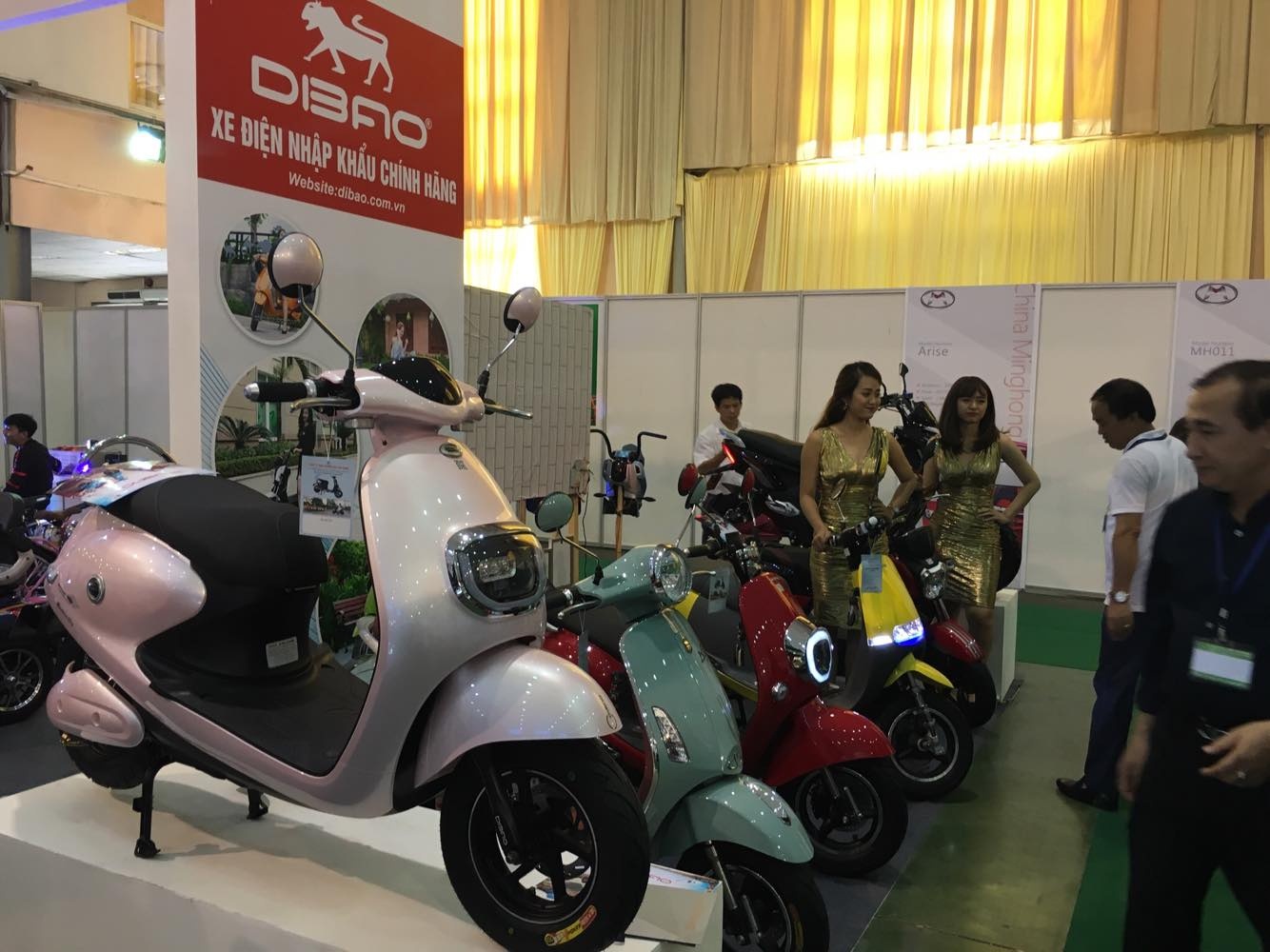 Xe may dien Butterfly anh 2