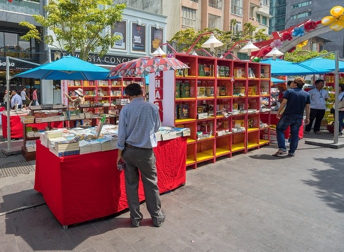 Nhung dia diem don Tet khong nen bo qua tai Sai Gon hinh anh