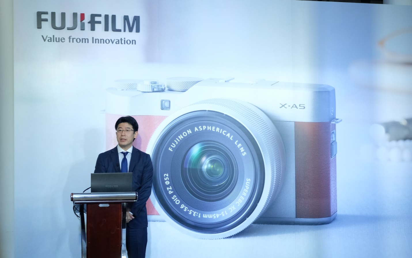 Fujifilm X-A5 ảnh 1 Fujifilm X-A5 anh 1