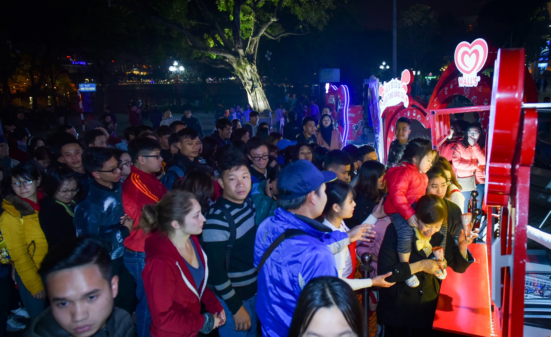 Wall's Cornetto anh 13