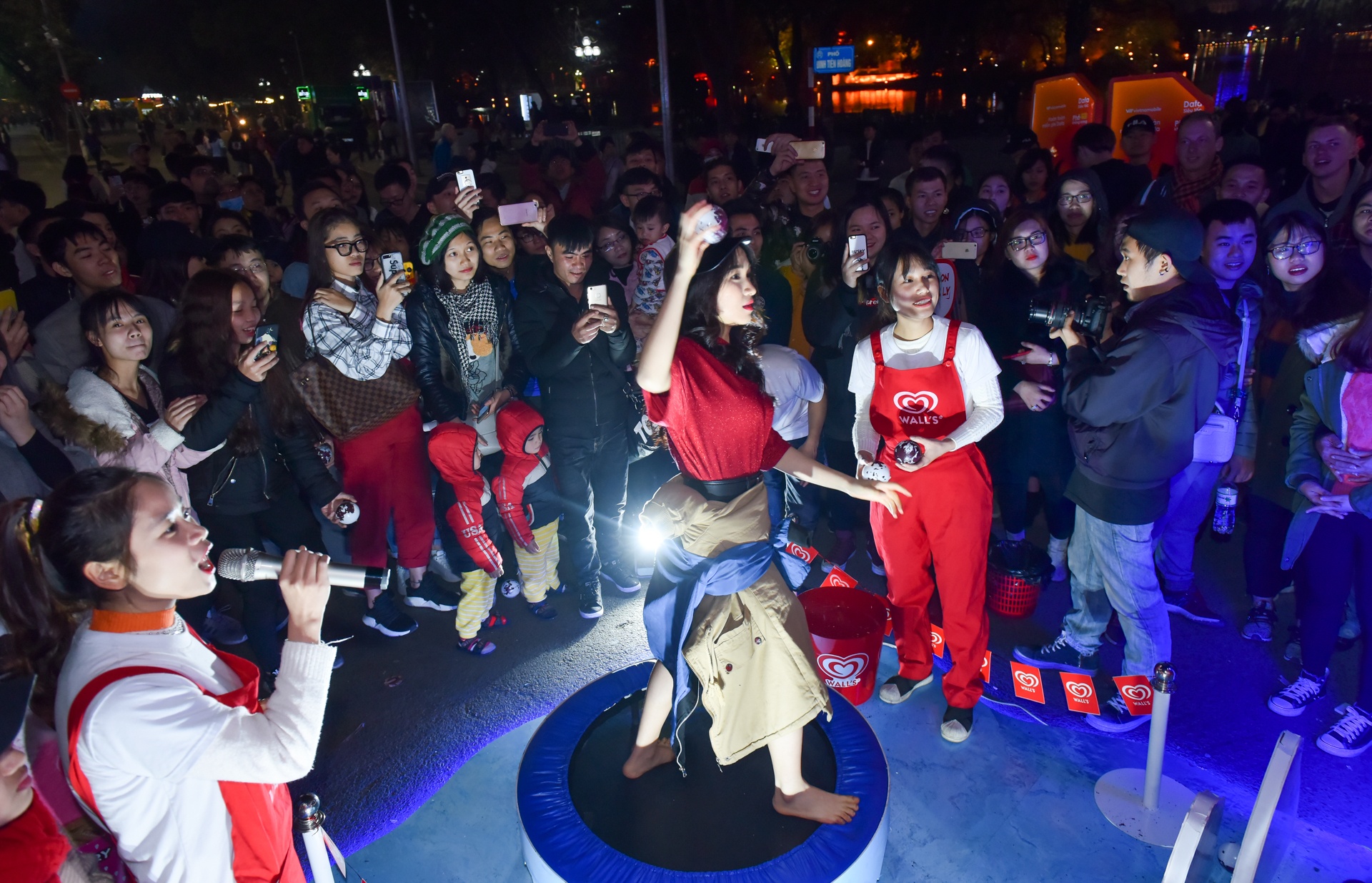 Wall's Cornetto anh 8