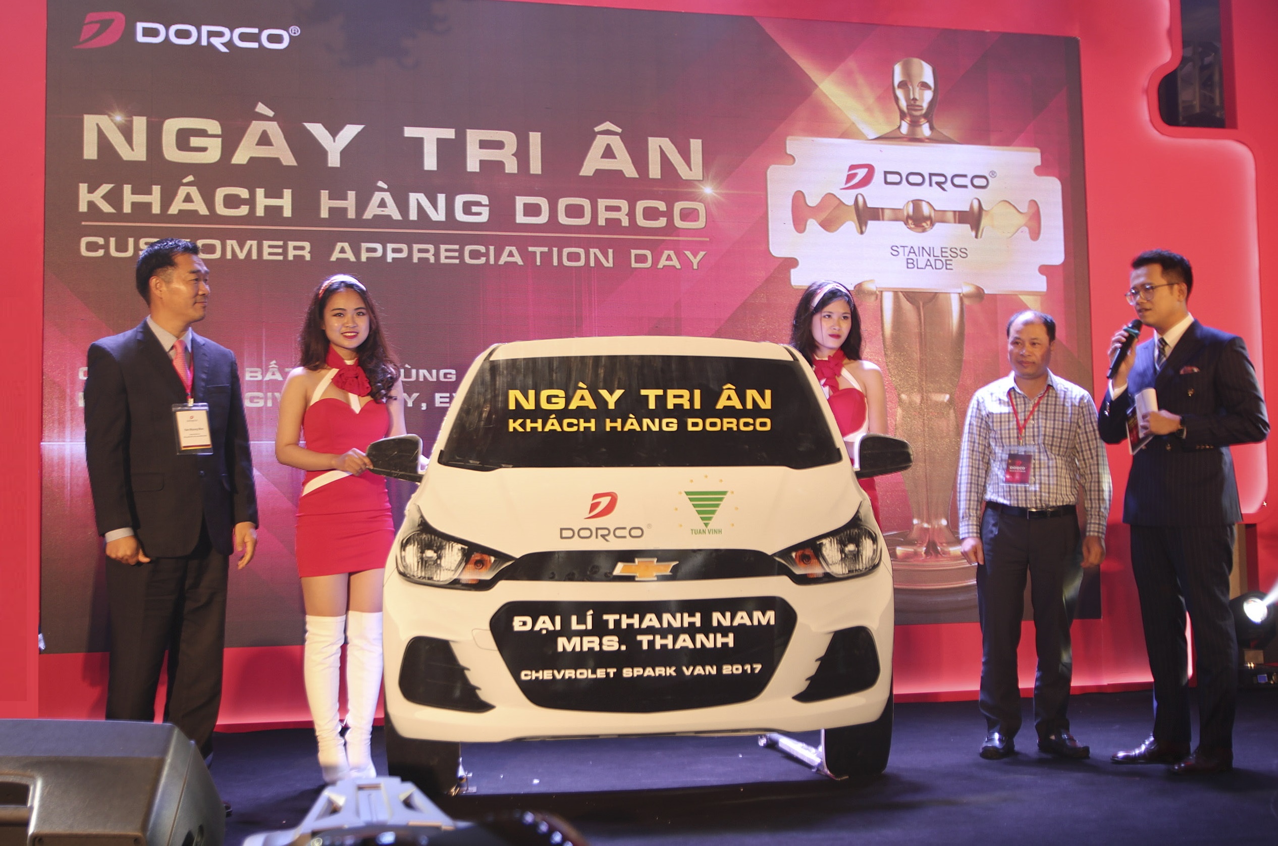 Dao cao Dorco tang xe Chevrolet tri an cac dai ly va nha phan phoi hinh anh