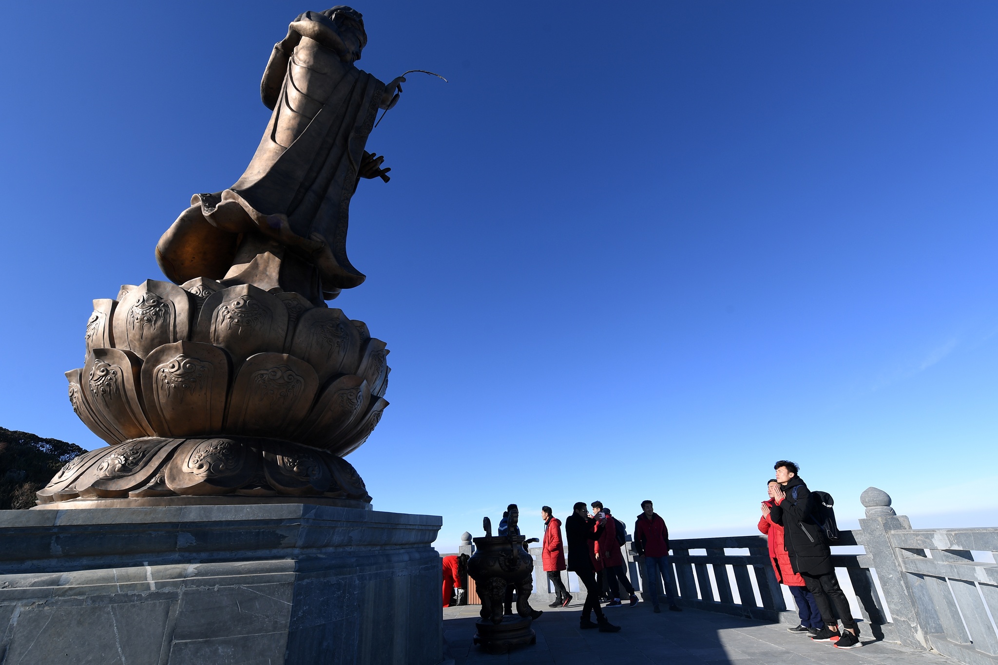 Tap doan Sungroup anh 5