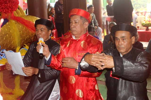 Le hoi Cau Ngu anh 7