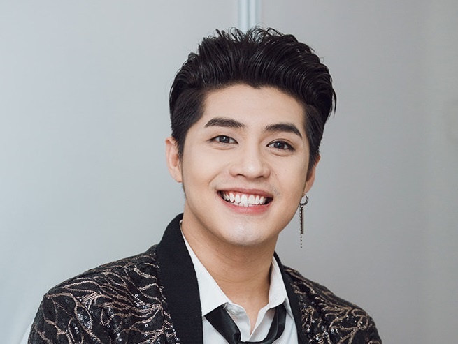 Noo, Isaac, Toc Tien ke ve nhung lan but pha gioi han hinh anh