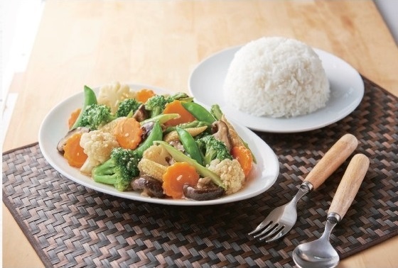 Noi com dien nau 40 mon an duoc long chi em noi tro hinh anh