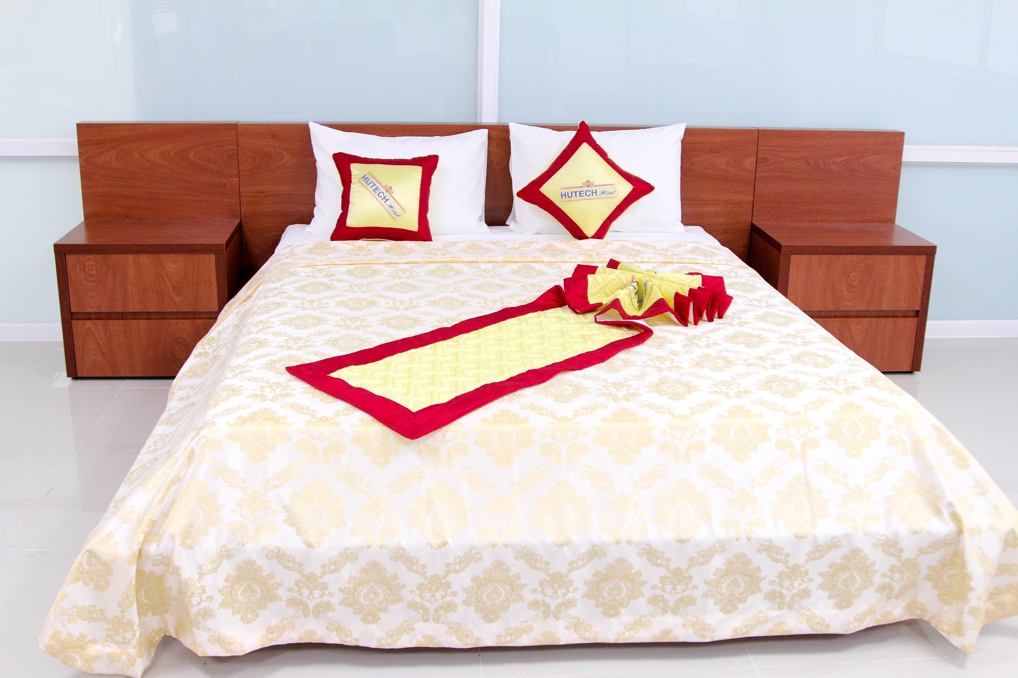 Dai hoc HUTECH anh 5